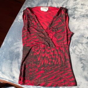 Women’s red shirt